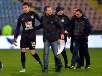 
	Probleme pentru Tatarusanu inainte de derby-ul cu Dinamo! Surpriza pe care o pregateste Reghe in primul 11: 
