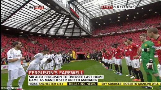 CEA MAI TR12TA ZI pentru United | Ferguson si-a luat ADIO de la Old Trafford cu o victorie in ultimele minute! Imagini impresionante din tribune:_4