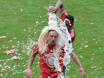 
	A iesit scandal mare dupa aceasta imagine! Ribery a JURAT ca nu il va ierta niciodata pe Boateng: e musulman si nu avea voie sa se atinga de alcool! VIDEO
