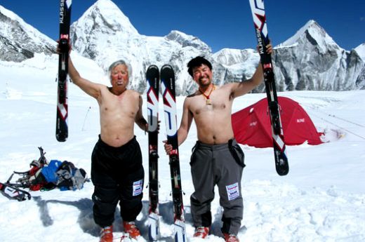 SENZATIONAL! Un japonez a devenit ASTAZI cel mai BATRAN om din lume care a urcat pe Everest! Cati ani are recordmenul care a uimit PLANETA:_1