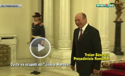Fix o secunda s-a gandit Basescu la gratierea lui Becali :) GESTUL facut de presedintele Romaniei spune totul! VIDEO_3
