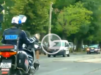 
	VIDEO: Un politist a vrut sa-l opreasca pe MM in trafic dupa petrecerea Stelei, insa acesta l-a ignorat! Cum se apara MM si ce risca sa pateasca:

