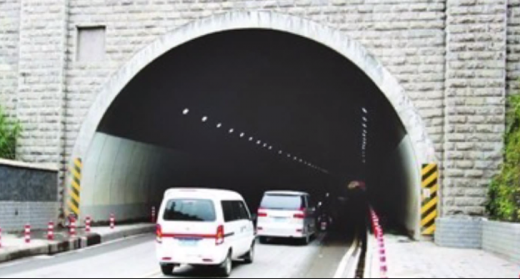 China tunel de masini