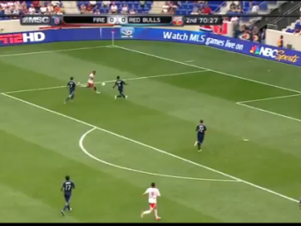 
	Bucurati-va de fotbal! 101 cele mai TARI goluri din sezonul trecut! Henry a imitat un gol celebru si a fost votat castigator! VIDEO: 
