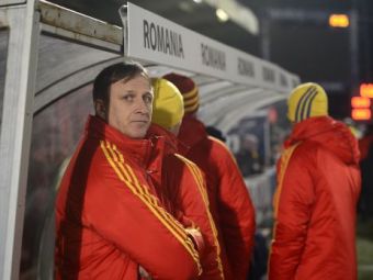 
	RUSINE NATIONALA! Romania lui Sandoi s-a facut de ras cu Insulele Feroe: 2-2 in primul meci pentru Euro!
