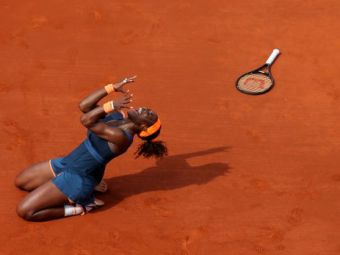 
	Frumoasa si Bestia, in finala feminina la Roland Garros! Serena castiga FABULOS cu un AS in ultimul serviciu! Serena Williams - Maria Sharapova: 6-4 6-4

