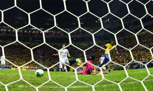 Gol GENIAL Neymar, Hulk, Oscar si Dani Alves au facut SHOW total la Cupa Confederatiilor: Brazilia 3-0 Japonia! Vezi toate fazele:_5