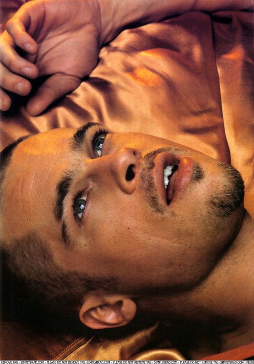 SECRETUL lui Brad Pitt inainte de rolul vietii! Cum s-a MUTILAT superstarul de la Hollywood pentru Fight Club:_1