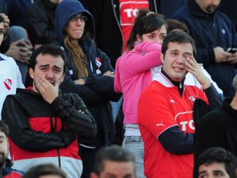 
	DRAMA pentru un club imens din fotbal! Cea mai de succes echipa din istoria Copei Libertadores a retrogradat pentru prima data! Imagini emotionante de la meciul tragic: VIDEO
