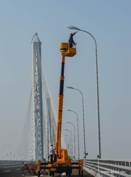 FOTO Un nou MIRACOL al omenirii! Chinezii au inaugurat cel mai mare POD din lume! Constructia impresionanta:_8