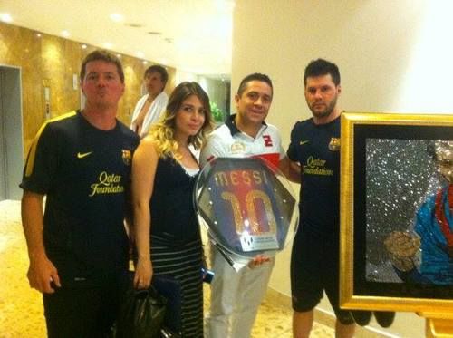 Detaliul FABULOS din spatele unei fotografii cu Messi! Starul Barcelonei are cel mai scump portret din istorie! Cat costa opera care il va face INVIDIOS pe Ronaldo:_3