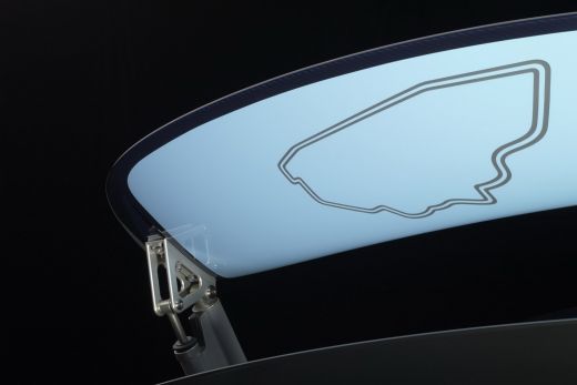 FOTO Un nou Bugatti Veyron face RAVAGII in buzunarele miliardarilor! Francezii au dedicat modelul unui pilot LEGENDAR! Cum arata:_17