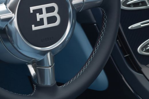 FOTO Un nou Bugatti Veyron face RAVAGII in buzunarele miliardarilor! Francezii au dedicat modelul unui pilot LEGENDAR! Cum arata:_5