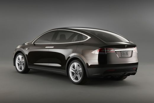 REVOLUTIE in industria auto! Un accesoriu istoric dispare de pe masini! Moda lansata de Tesla:_5