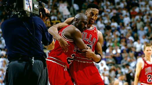Misterul bolii lui Michael Jordan a fost REZOLVAT! "Stii ca ceva nu e in regula cand 5 oameni vin sa iti livreze o pizza" Ce s-a intamplat pe 11 iunie 1997:_4