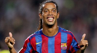 Ce nebunie! Ronaldinho poate veni pe National Arena in toamna! O echipa de Champions League il vrea pe fostul superstar al Barcei:_2