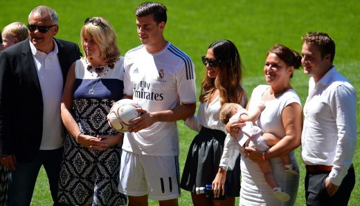 FOTO: Bale a fost prezentat astazi ca jucator al Realului! "Cristiano este cel mai bun jucator din lume"! VEZI primele sale declaratii:_12
