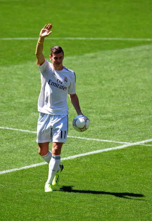 FOTO: Bale a fost prezentat astazi ca jucator al Realului! "Cristiano este cel mai bun jucator din lume"! VEZI primele sale declaratii:_9