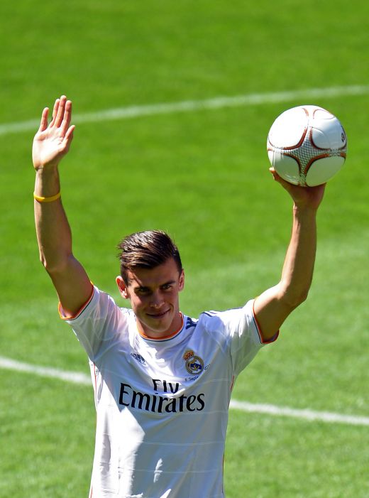 FOTO: Bale a fost prezentat astazi ca jucator al Realului! "Cristiano este cel mai bun jucator din lume"! VEZI primele sale declaratii:_10