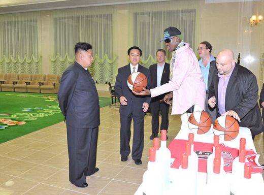 FOTO L-au RAS de pe fata pamantului dupa vizita lui Dennis Rodman! Ce GAFA au facut comunistii lui Kim Jong Un!_5
