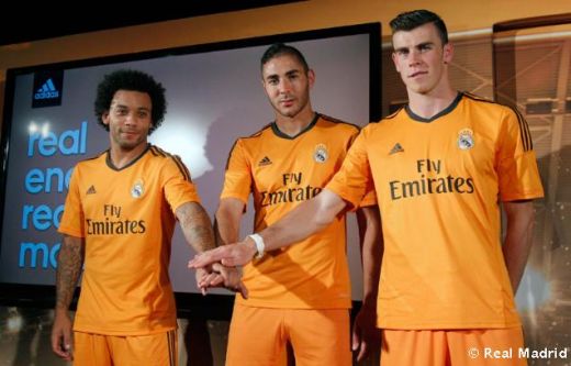 FOTO. Real isi schimba "look-ul"! Benzema i-a luat fata galacticului Bale cu noua sa frizura. Ce a declarat galezul la prezentarea noului echipament!_2