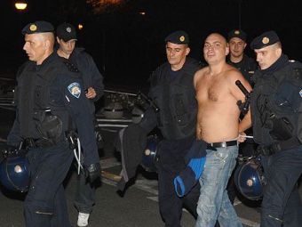
	Scandal MONSTRU pe strazile din Sofia: 45 de huligani croati au fost arestati inainte de Ludogorets - Dinamo Zagreb!
