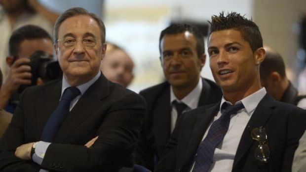 
	BOMBA! Real Madrid isi poate asigura un nou GALACTIC: &quot;Mi-a spus ca viseaza sa joace la Real!&quot; Atacul de 250mil &euro; de neoprit al Realului:
