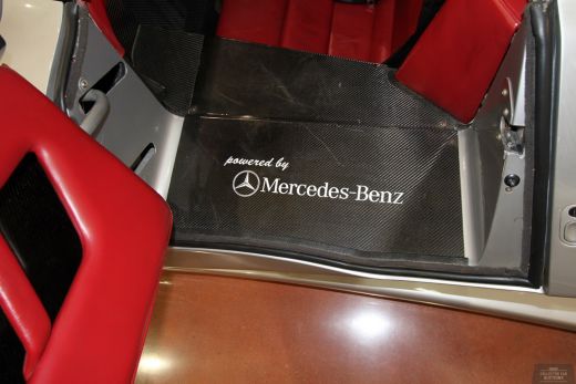 FOTO Un Mercedes UNIC in lume: are 1000 de cai si e mai rapid decat Bugatti Veyron! Vezi cat costa:_7