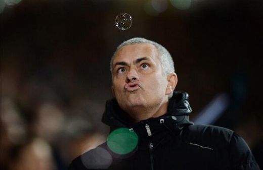 O imagine de ieri cu Mourinho face senzatie pe net! A ajuns viral pe retelele de socializare, iar englezii au gasit repede o explicatie :)_2