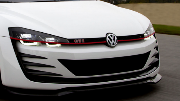 
	SUPER MASINA zilei | Volkswagen a lansat cel mai tare Golf din istorie: 500 de cai si 300 km/h! Pret FABULOS: mai scumpa decat Bugatti Veyron!
