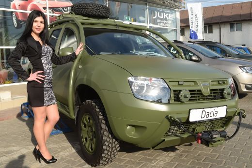 
	FOTO: Dacia pleaca la RAZBOI! Au aparut mai multe detalii despre Duster Army, prima Dacie dotata cu MITRALIERA!
