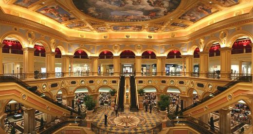 Cel mai mare cazinou din lume, o constructie mai extravaganta decat Casa Poporului! Click pentru un super documentar pe VOYO.ro_1