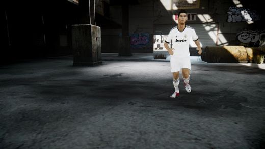 CE NEBUNIE! Cristiano Ronaldo si Messi apar in GTA 4! Imaginile care i-au innebunit pe fanii jocurilor pe calculator! VIDEO_6