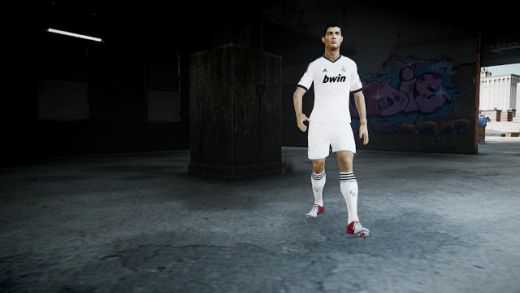CE NEBUNIE! Cristiano Ronaldo si Messi apar in GTA 4! Imaginile care i-au innebunit pe fanii jocurilor pe calculator! VIDEO_7