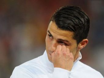 
	Ronaldo primeste cel mai emotionant PREMIU! &quot;E mai ales pentru caracterul sau!&quot; Clipa in care PLANGE mai mult decat la Balonul de Aur:
