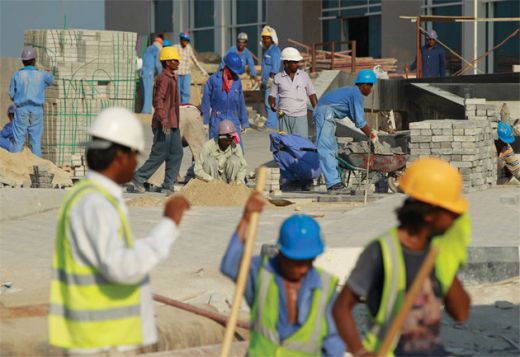 Mondialul platit cu SANGE! Raportul cutremurator dat de autoritati: 185 de muncitori nepalezi au murit in 2013 pe santierele stadioanelor din Qatar!_5