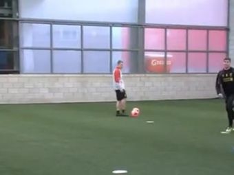 
	SHOW total la antrenamentul lui Liverpool! Gerrard, Sturridge si Suarez au facut echipa intr-un meci nebun! Rezultatul e surprinzator: VIDEO

