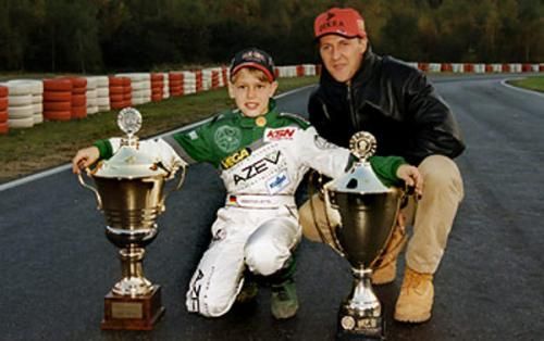 ZIUA 114 | Schumacher e dat in judecata de un motociclist pe care l-a lovit cu masina! Accidentul a fost tinut SECRET_16