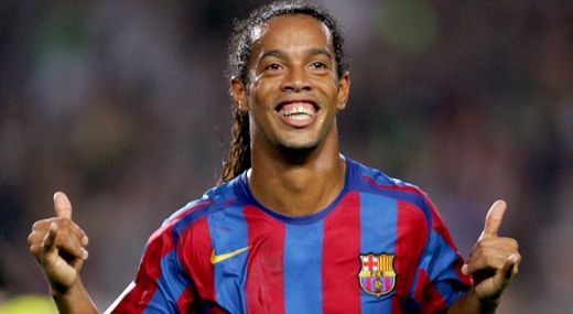 Oferta de ULTIMA ORA pentru Ronaldinho: "Iti dam 5,5 milioane de euro pe an, vino repede in Europa!" Cine vrea sa semneze cu el_1