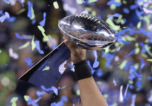 Seattle Seahawks au castigat Super Bowl XLVIII! Echipa lui Manning a fost distrusa in 12 secunde! Mayweather a pacalit pe toata lumea:  _16