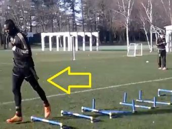 
	Asta e Mario Balotelli! :)) Faza la care colegii NU au vrut sa-l spuna lui Seedorf! Ce a facut la antrenament! VIDEO
