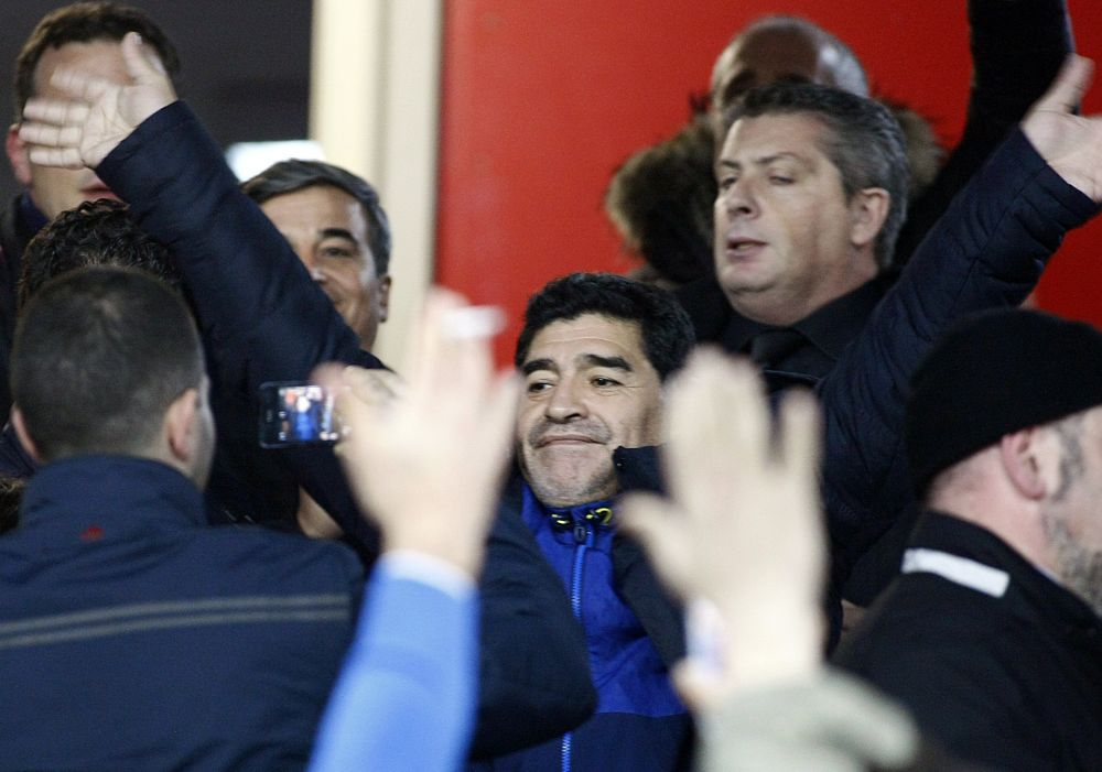 'Dumnezeu' s-a intors acasa! Maradona, din nou pe San Paolo: s-a bucurat ca un copil la golul lui Higuain! VIDEO_1