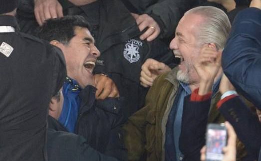 'Dumnezeu' s-a intors acasa! Maradona, din nou pe San Paolo: s-a bucurat ca un copil la golul lui Higuain! VIDEO_5