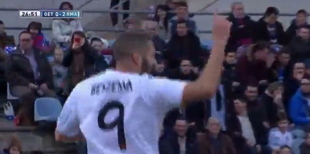 
	Cursa NEBUNA pentru un gol superb! Toti fanii au aplaudat in picioare golul marcat de Benzema! VIDEO
