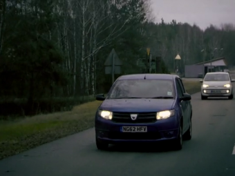 
	Dacia, vedeta in cel mai PERICULOS episod de la Top Gear! Noul Sandero a fost dus pe locul unei TRAGEDII uriase. FOTO
