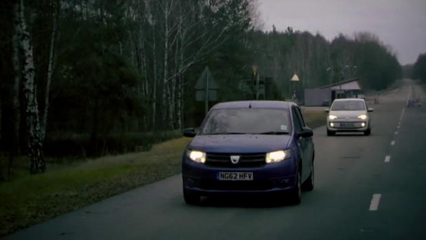 
	Dacia, vedeta in cel mai PERICULOS episod de la Top Gear! Noul Sandero a fost dus pe locul unei TRAGEDII uriase. FOTO
