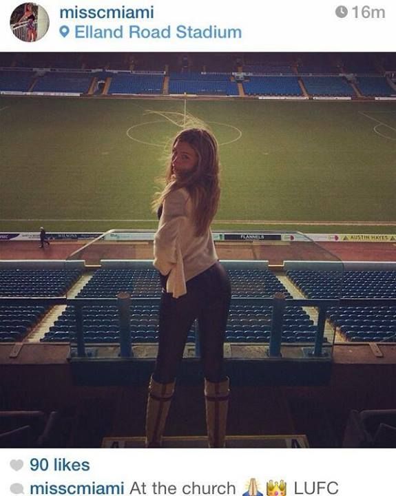 Tatal ei si-a luat o echipa URIASA din Anglia, ea s-a dus pe stadion sa pozeze sexy! Fanii si-au iesit din minti! Vezi imaginea_2