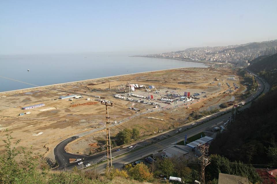 A dat cimitirul pe mare :) Aici va juca Bourceanu din 2015! GALERIE FOTO: Imagini cu noul stadion al lui Trabzon._4