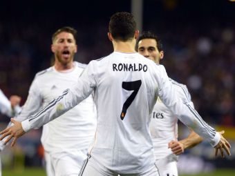 
	Real Madrid s-a distantat la 4 puncte de Barcelona in clasament, dupa 3-0 cu Levante! Cristiano Ronaldo e la 3 goluri de un record ISTORIC
