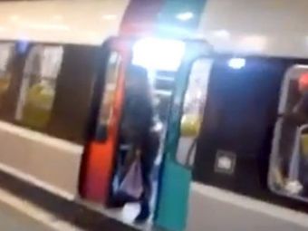 
	Scene socante! Fanii rivalei au intrat peste ei in tren! Ce a urmat este incredibil! Atentie, imagini extrem de dure VIDEO
